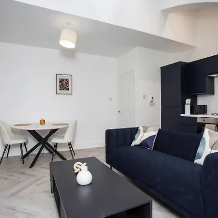 شقة Blenheim House Wifi Free Parking City Centre ليدز
